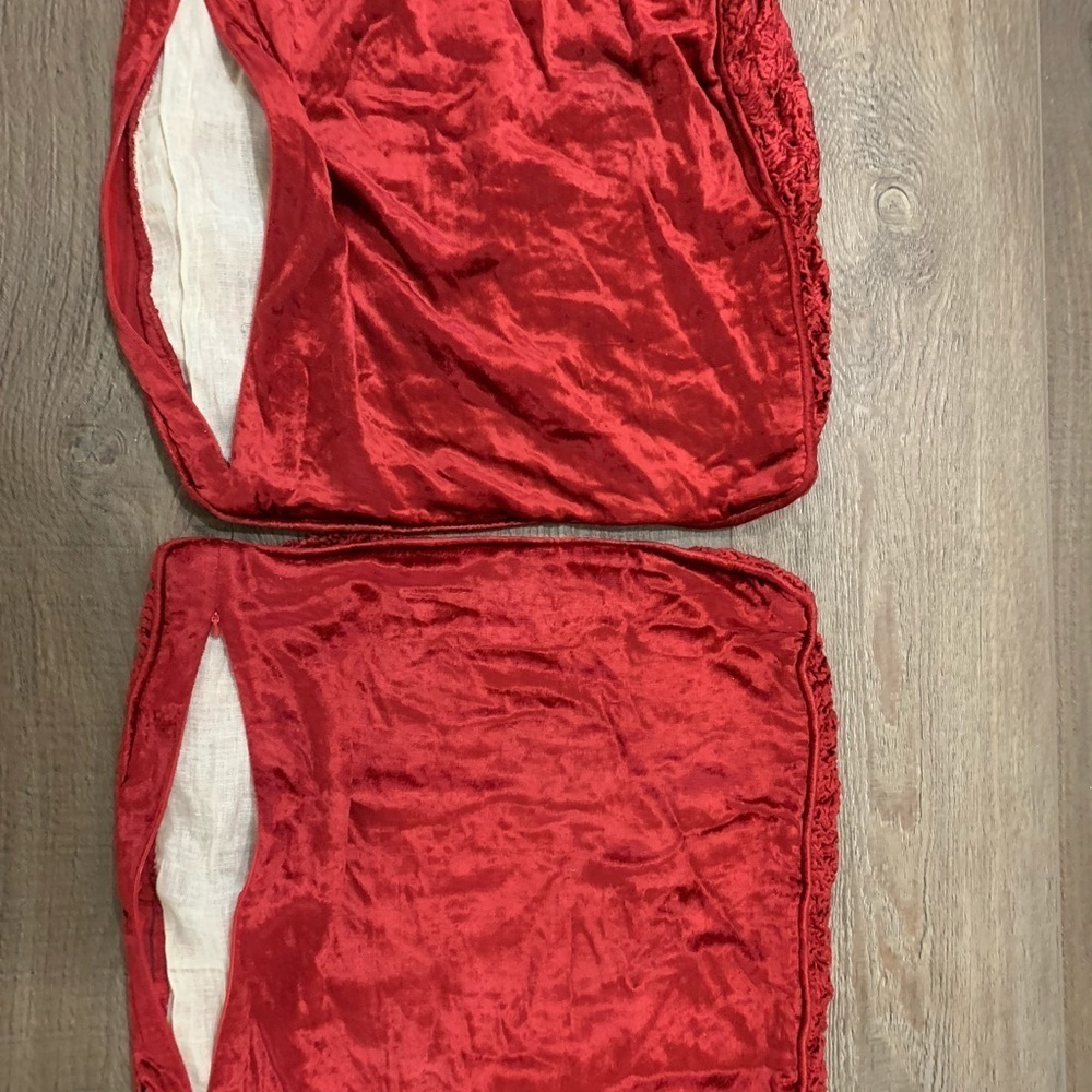 Red Throw Pillows - Picture 8 of 10